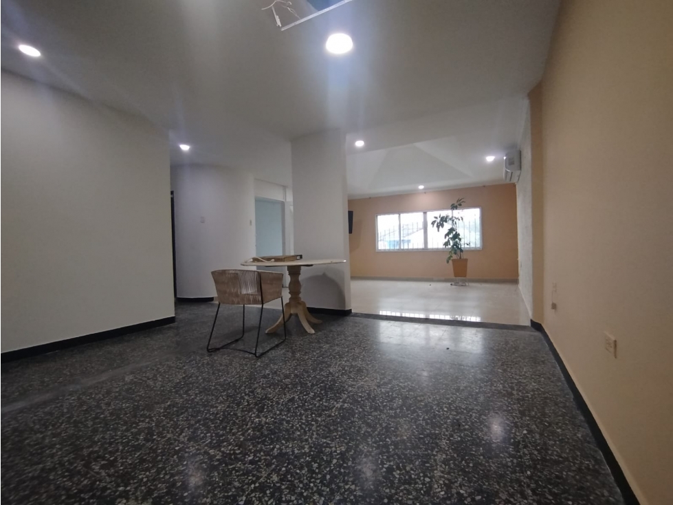 OFICINA EN ARRIENDO - VILLAVICENCIO - 2