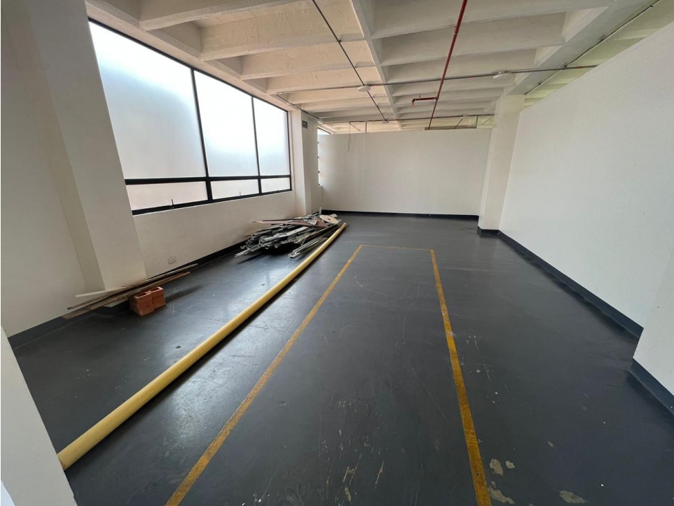 ARRIENDO BODEGA, EXCELENTE UBICACION EN TUNJA, BOYACA - 4