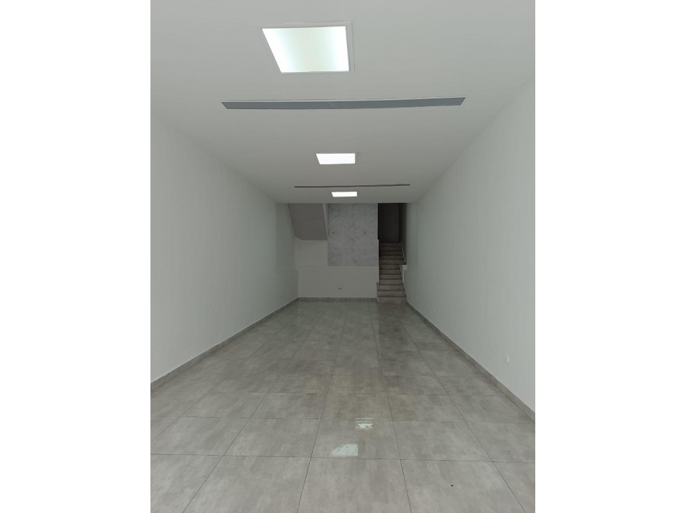 LOCAL EN ARRIENDO, VILLAVICENCIO - 3