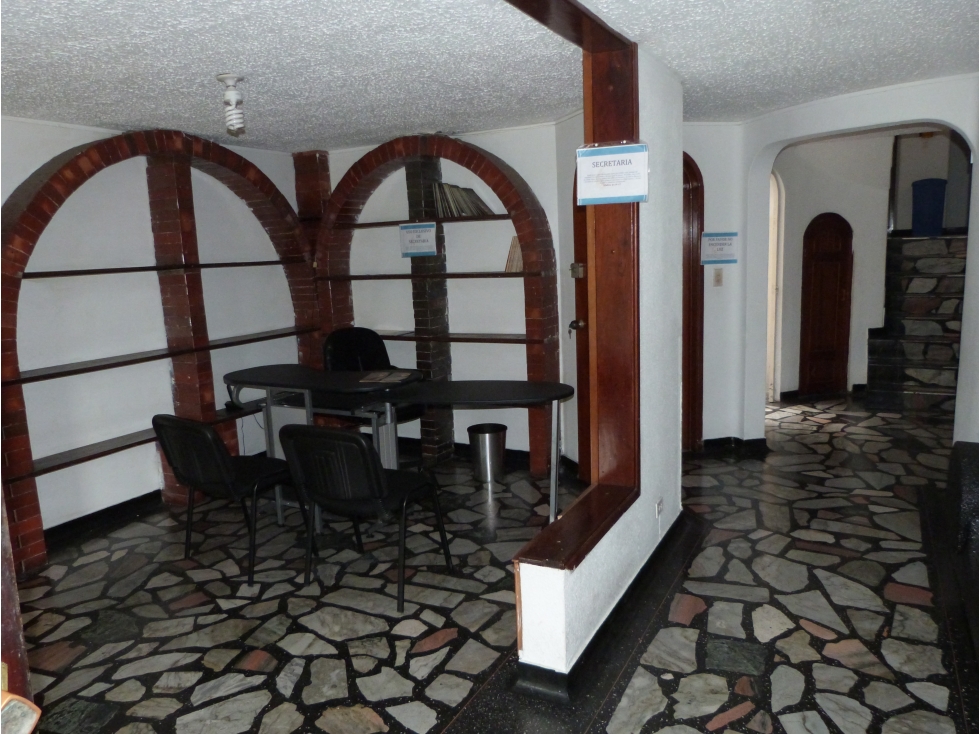 INMUEBLE COMERCIAL EN ARRIENDO, VILLAVICENCIO - 2