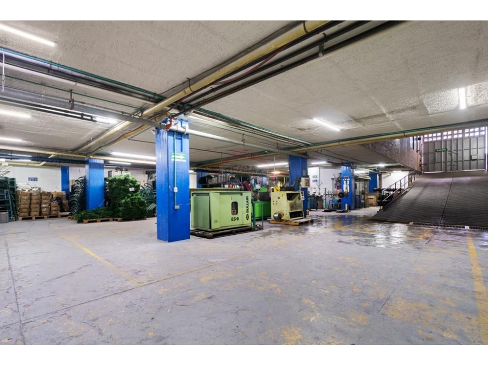 EDIFICIO EN ARRIENDO, 630 KVA, TOBERIN - 2