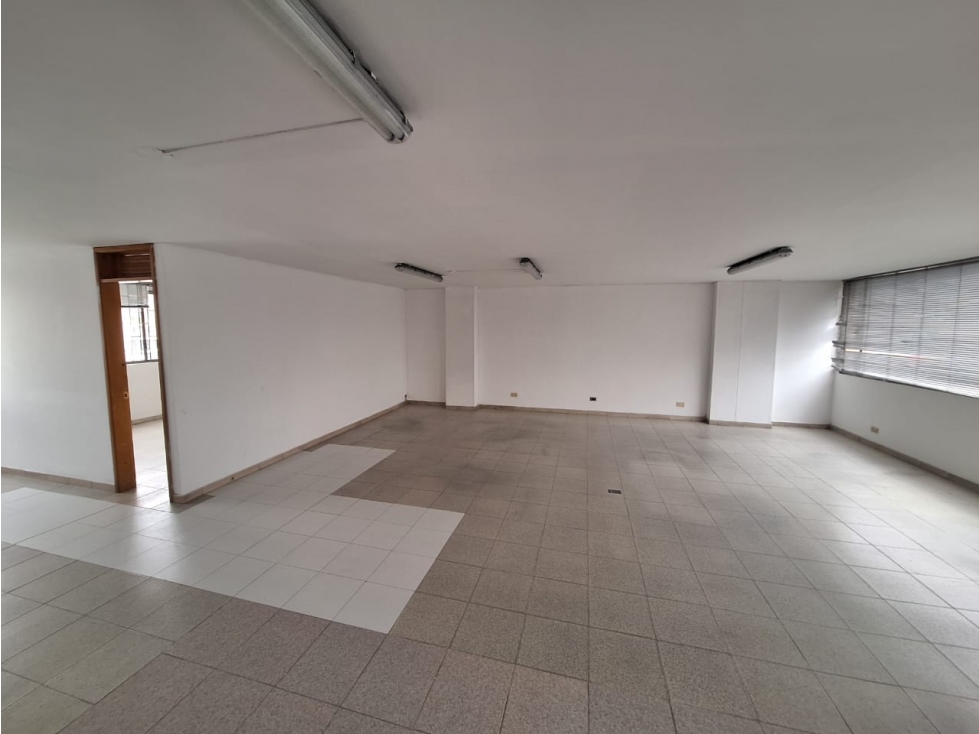 BODEGA EN VENTA, SECTOR CHAPINERO - 5