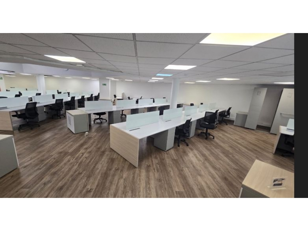 EDIFICIO DE 1.370 M2 EN ARRIENDO, SAN MARTIN - 2
