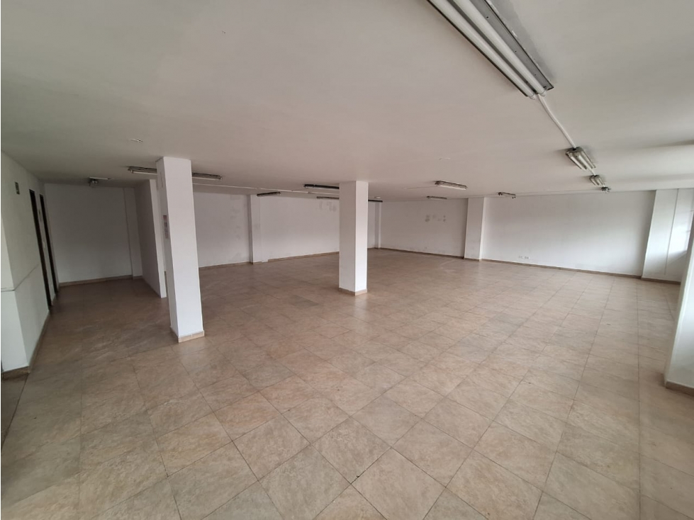 BODEGA EN VENTA, SECTOR CHAPINERO - 6