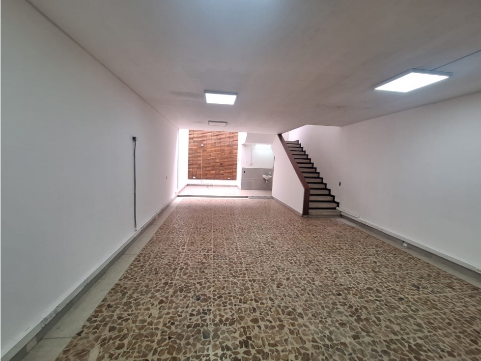 LOCAL EN VENTA, CHAPINERO, SECTOR COMERCIAL