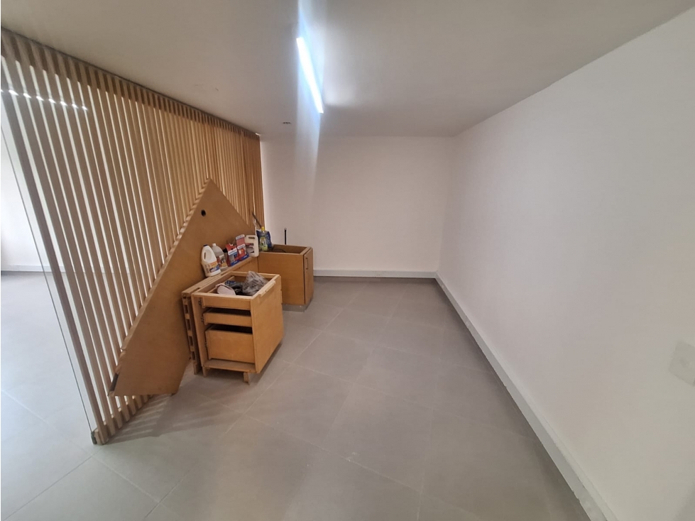 OFICINA EN VENTA, SECTOR QUINTA CAMACHO — foto 5