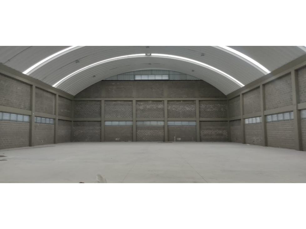 BODEGA LOGISTICA EN ARRIENDO - VILLAVICENCIO - 1