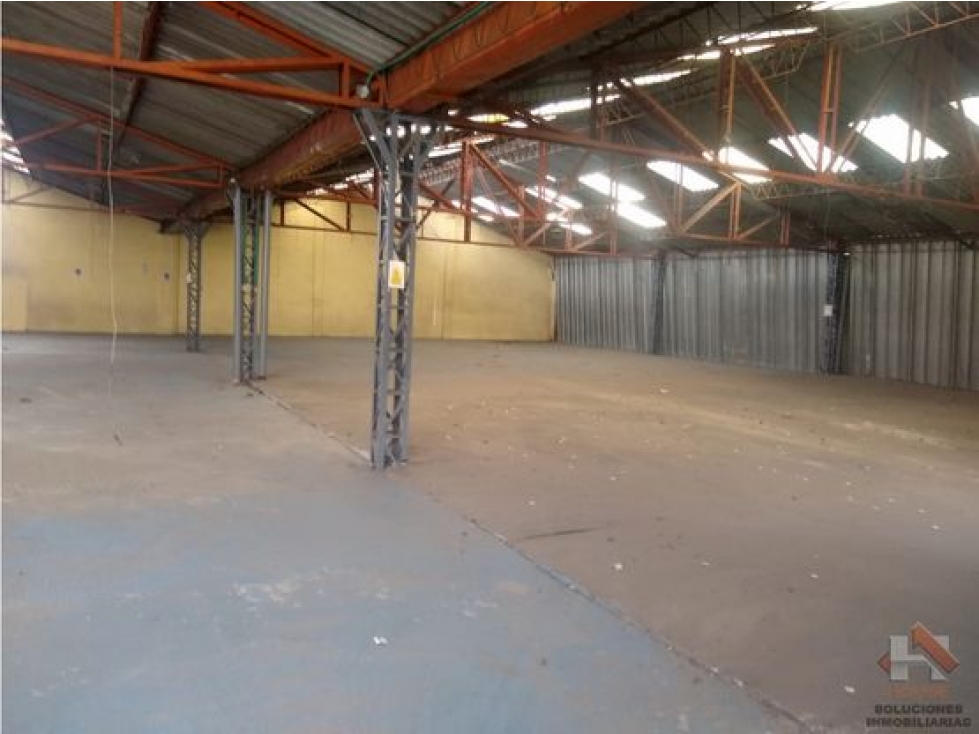 BODEGA INDUSTRIAL EN ARRIENDO PUENTE ARANDA