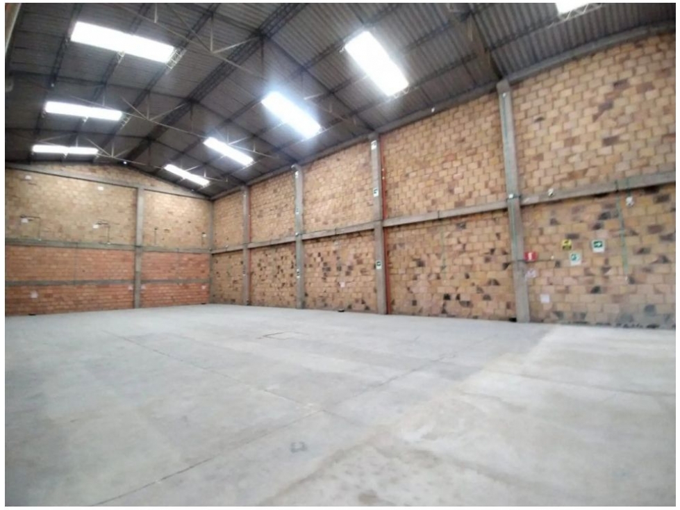 BODEGA VENTA DE 1.005 M² 12 DE OCTUBRE, BARRIOS UNIDOS — foto 3