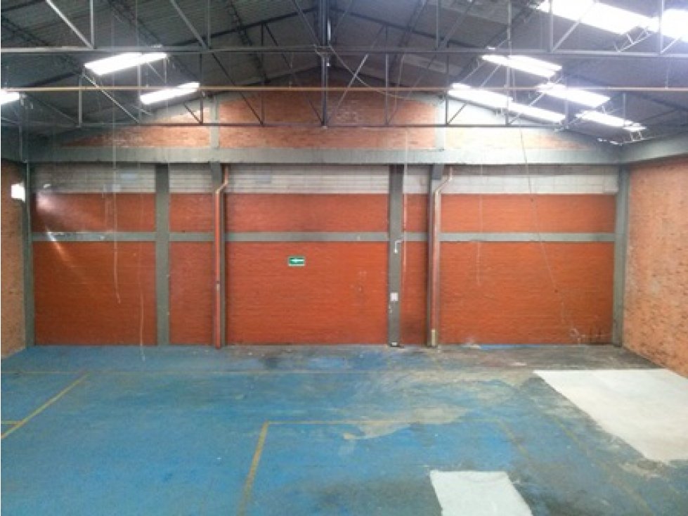 BODEGA EN ARRIENDO SECTOR ALQUERIA, INDUSTRIAL — foto 3