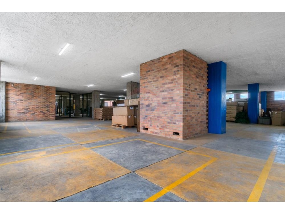 EDIFICIO EN ARRIENDO, 630 KVA, TOBERIN - 4