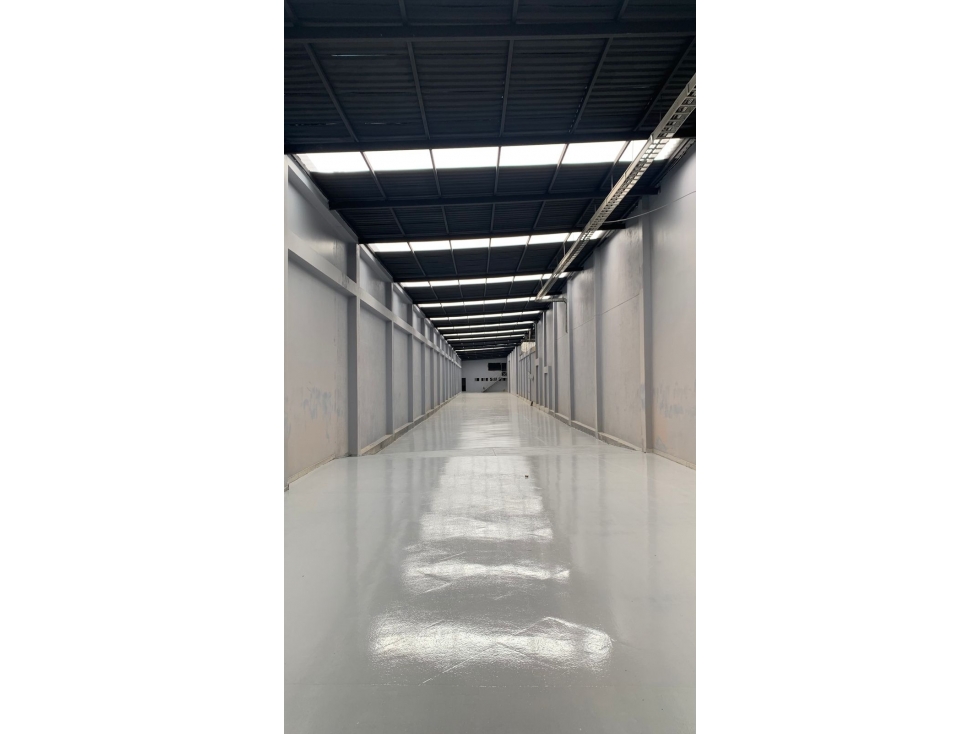 EXCELENTE BODEGA EN ARRIENDO | TUNJA - 2