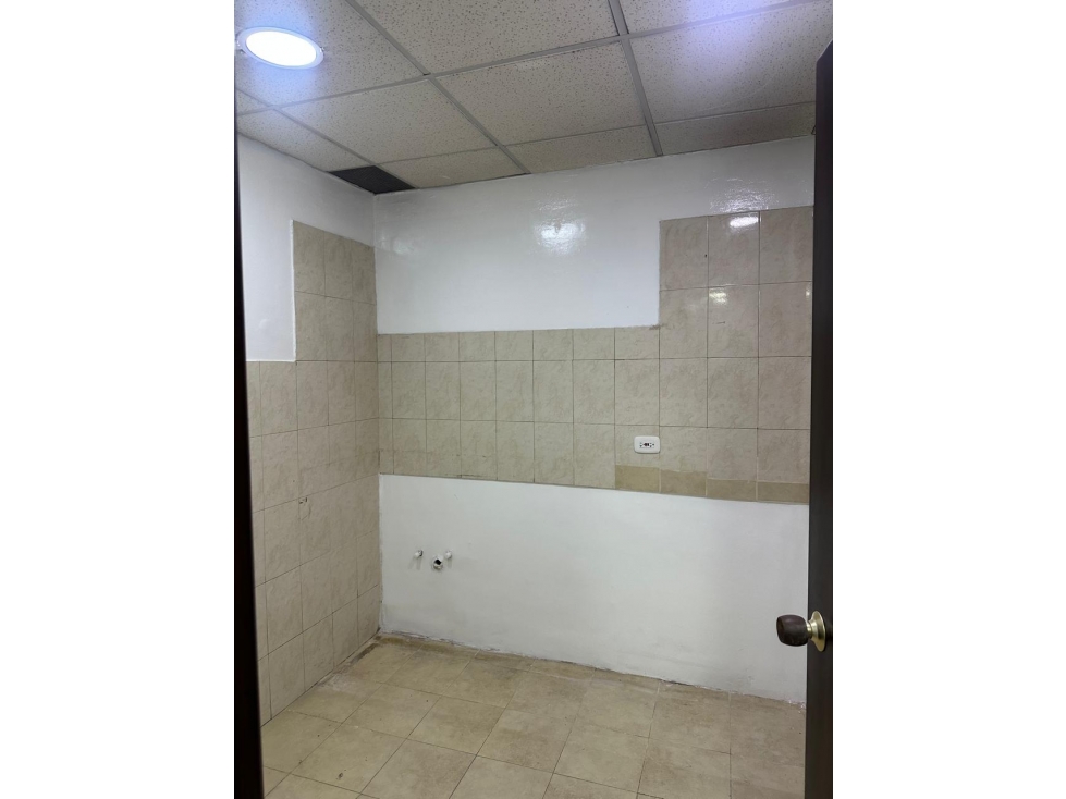 LOCAL COMERCIAL EN ARRIENDO | BONANZA — foto 4