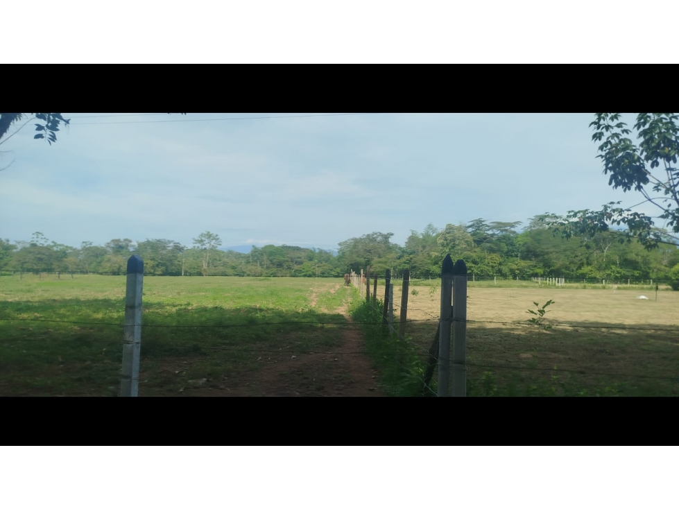 LOTE EN VENTA RESTREPO, META - 4