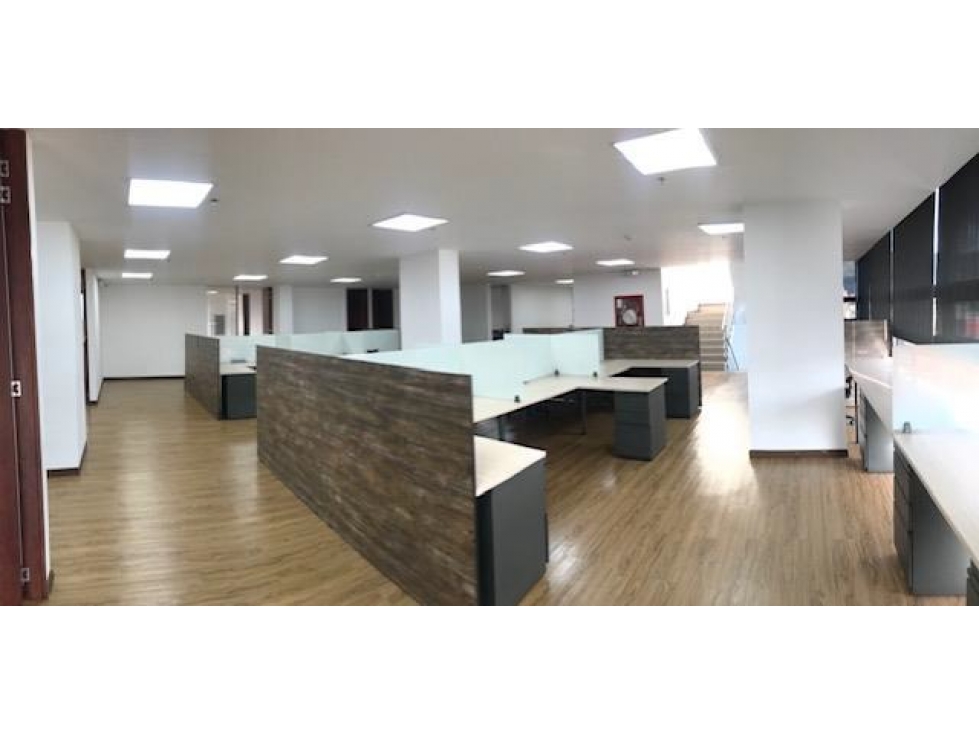 EDIFICIO AMOBLADO EN ARRIENDO, SECTOR QUINTA PAREDES, CORFERIAS - 2
