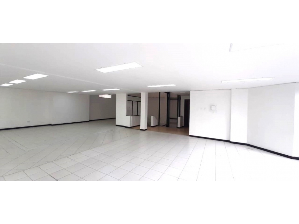 EDIFICIO EN ARRIENDO, ZONA COMERCIAL, RESTREPO - 5