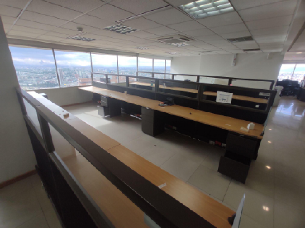Oficina en arriendo 486 m² de piso completo — foto 3