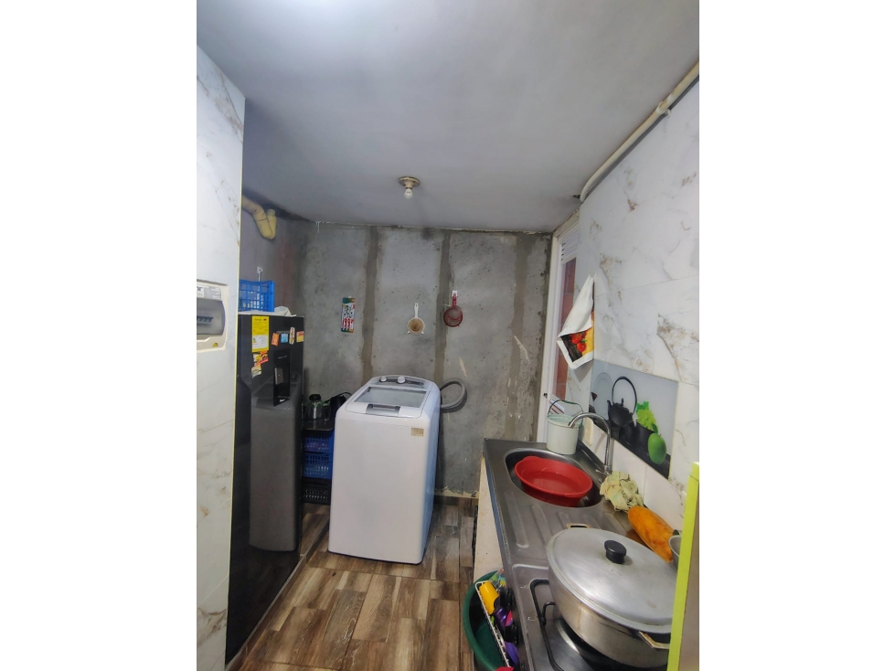 APARTAMENTO EN VENTA CONJUNTO CIRUELOS, TERREROS — foto 4