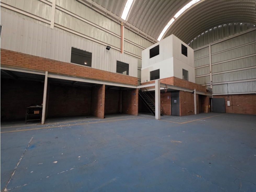 BODEGA EN VENTA ZONA FRANCA TOCANCIPÁ - 2