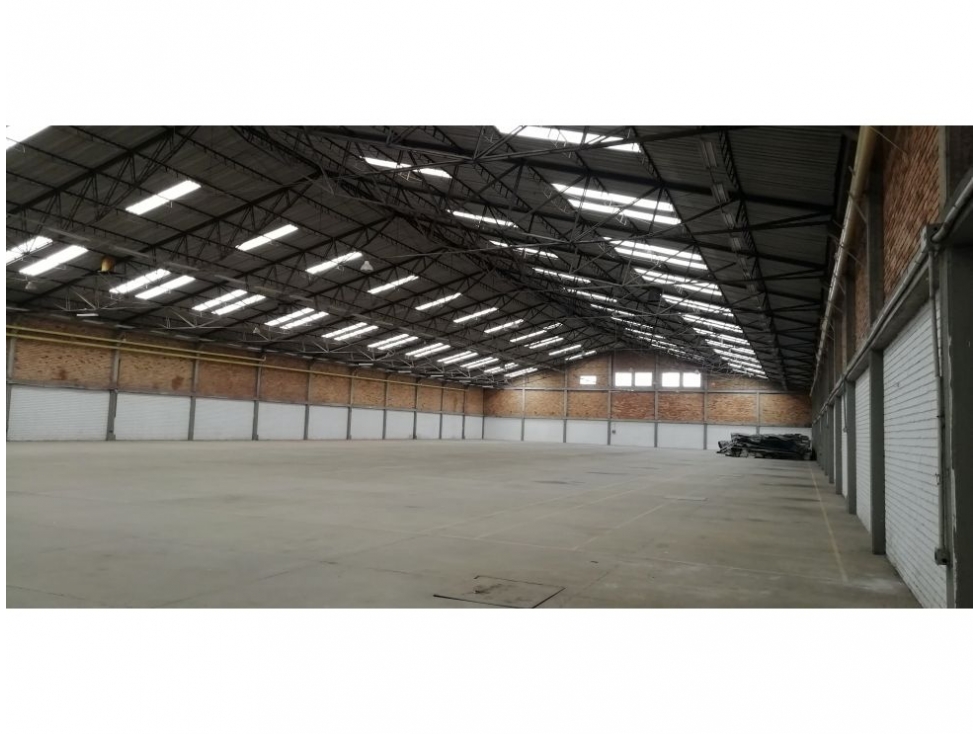BODEGA EN VENTA | Zona Industrial de Fontibón (Rentando)