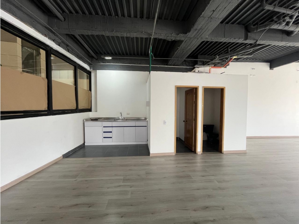 OFICINA CORPORATIVA EN ARRIENDO - CHICÓ NORTE — foto 2