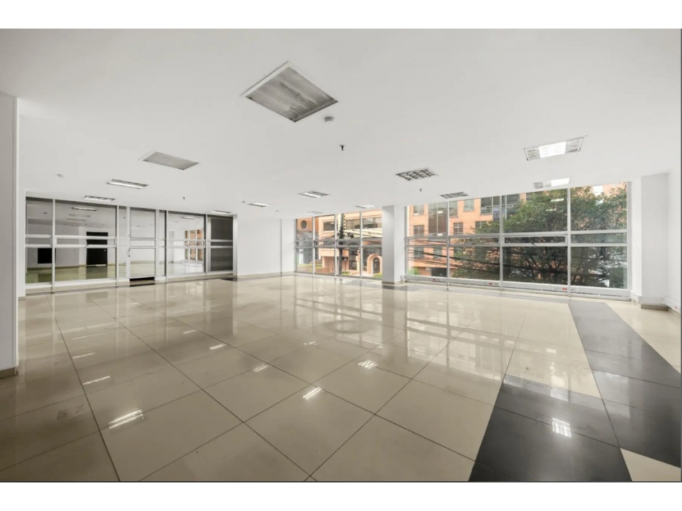 EDIFICIO CORPORATIVO EN VENTA - CHICÓ — foto 2