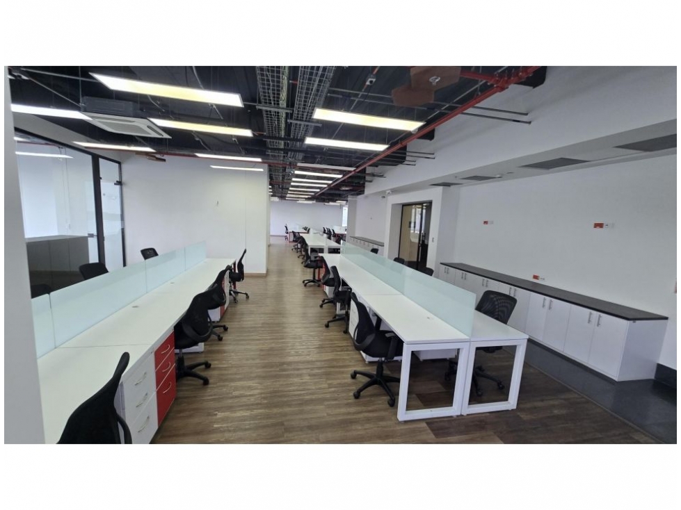 Arriendo Oficina Usaquén Amoblada 180 puestos de trabajo - 2