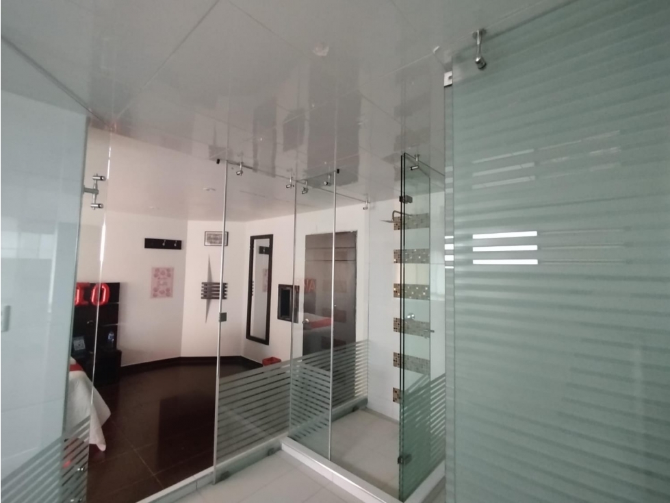 EDIFICIO HOTELERO EN VENTA - KENNEDY — foto 2