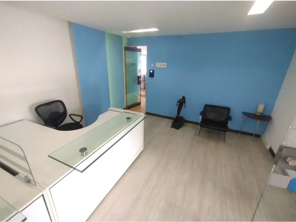 OFICINA EN ARRIENDO | AMOBLADA | SECTOR CHAPINERO PORCIÚNCULA — foto 2