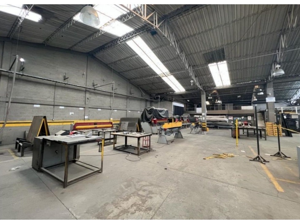 BODEGA INDUSTRIAL EN VENTA ZONA INDUSTRIAL DE BOSA