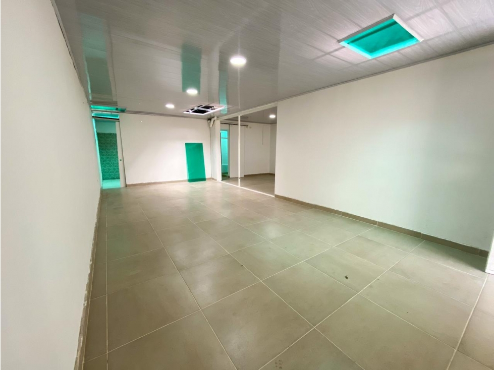 LOCAL EN ARRIENDO NORMANDÍA, BOGOTÁ - 2