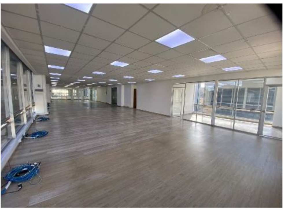 OFICINA EN ARRIENDO CHICÓ, BOGOTÁ — foto 2