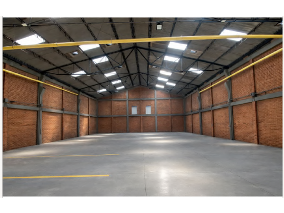 BODEGA INDUSTRIAL Y CORPORATIVA EN ARRIENDO TOBERÍN — foto 2