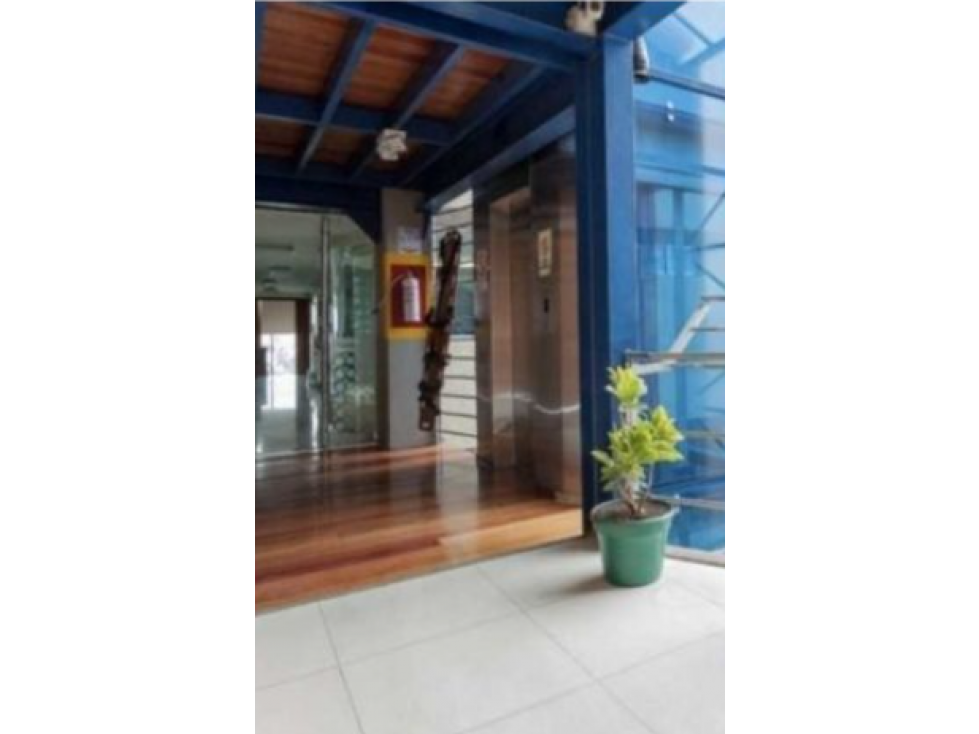 EDIFICIO COMERCIAL E INDUSTRIAL EN VENTA SANTANDER SUR — foto 2
