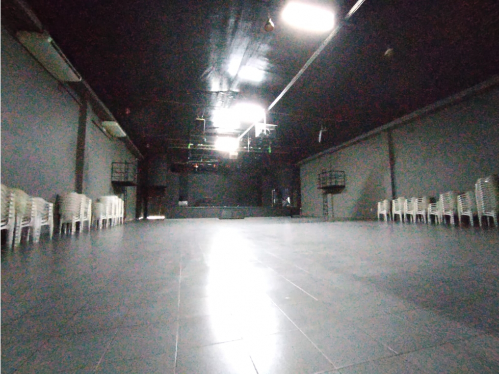 BODEGA EN VENTA, VILLAVICENCIO, META - 2
