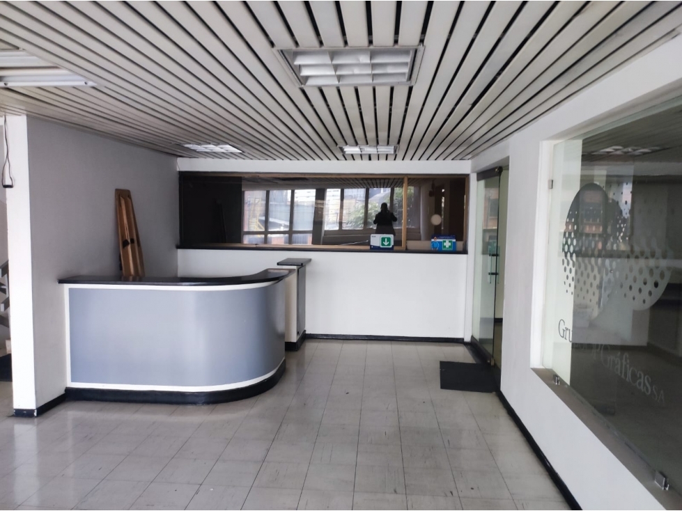 EDIFICIO DE OFICINAS EN ARRIENDO, SECTOR MONTEVIDEO - 5