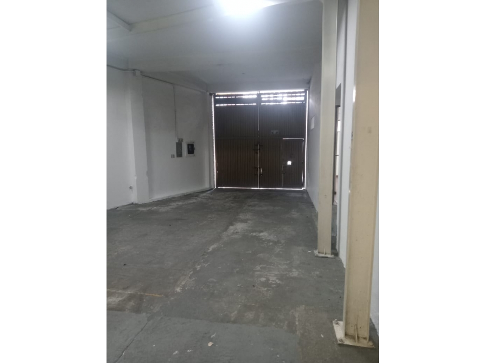 BODEGA EN VENTA, SECTOR RIONEGRO - 3