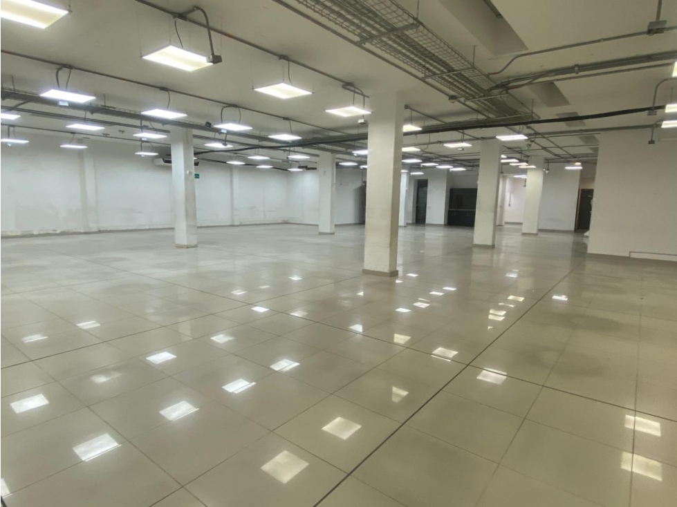 BODEGA EN ARRIENDO | TOBERÍN USAQUÉN