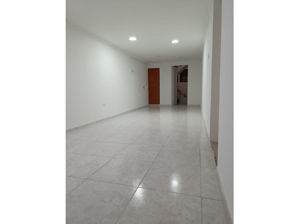 LOCAL EN ARRIENDO, VILLAVICENCIO - 6