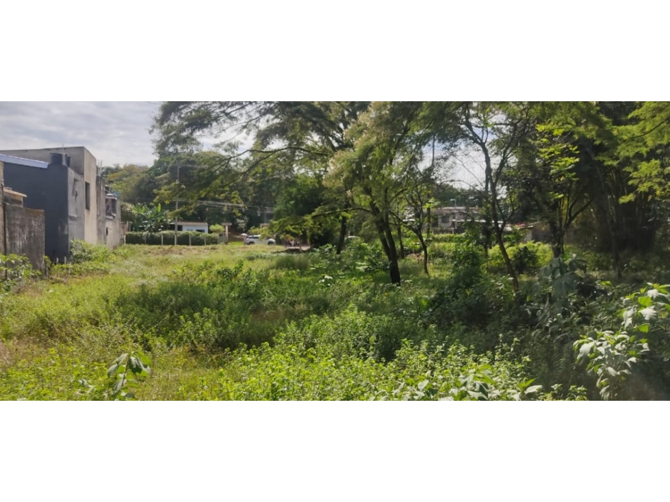 LOTE URBANO EN VENTA -VILLAVICENCIO - 2