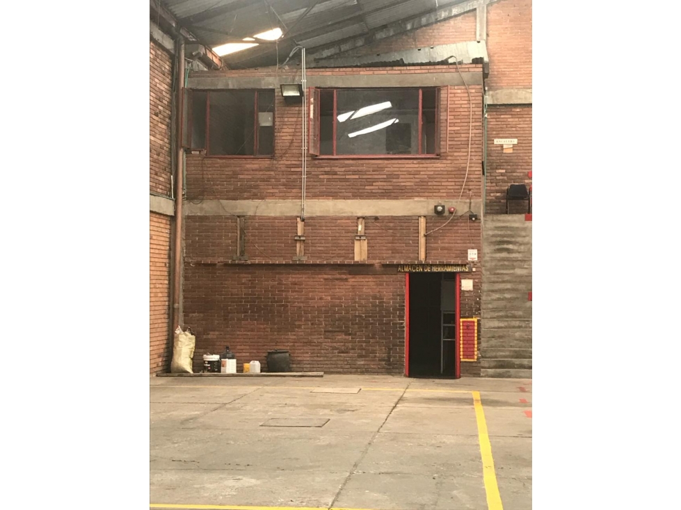 SE VENDE !! Bodega esquinera en Puente Aranda — foto 4
