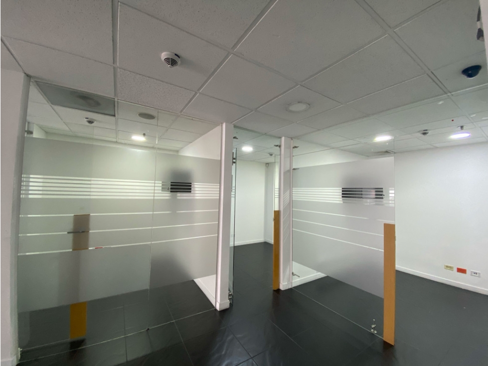 OFICINA EN ARRIENDO CHAPINERO — foto 3