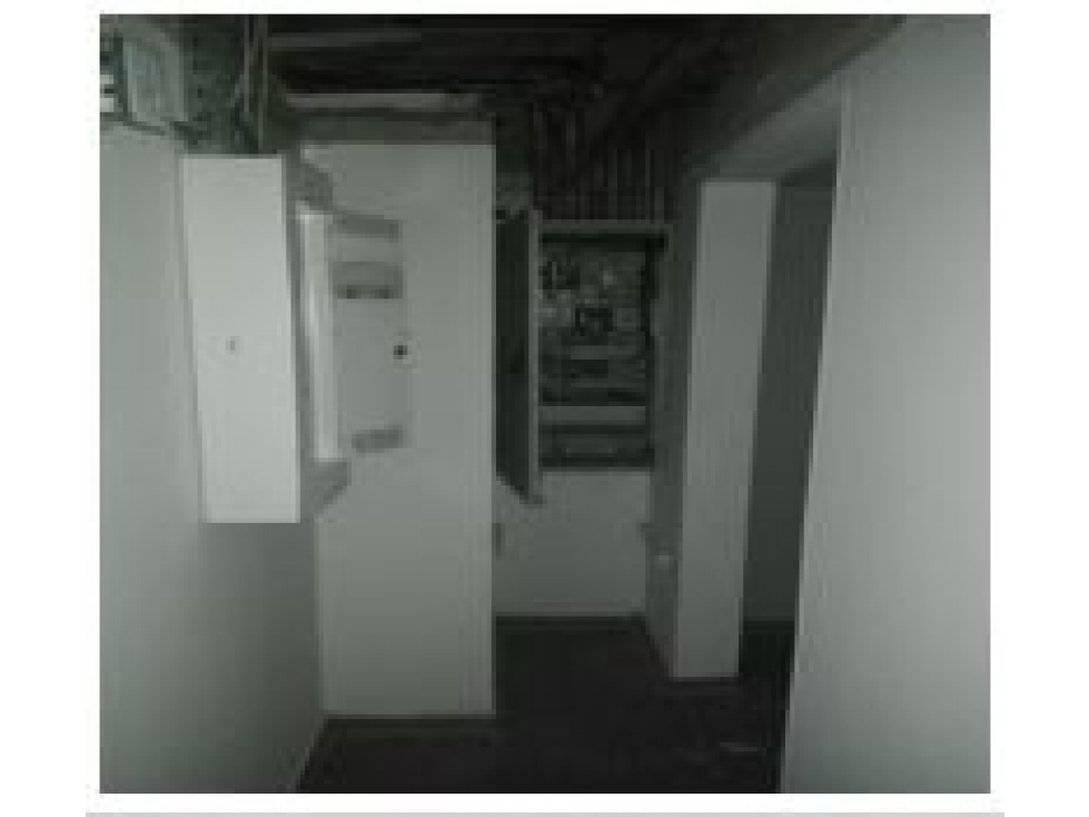 OFICINA EN ARRIENDO CENTRO INTERNACIONAL — foto 3
