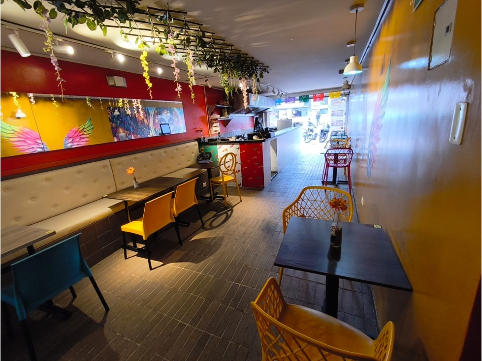 VENTA RESTAURANTE ACREDITADO Y TOTALMENTE DOTADO - LAS FERIAS — foto 3