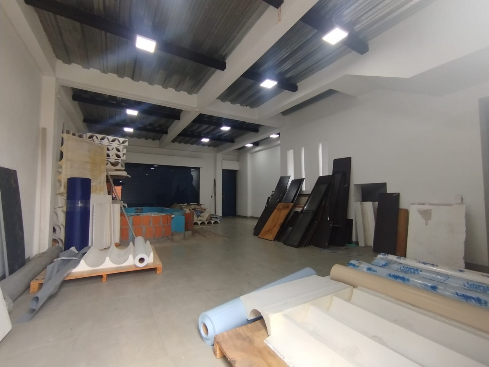 BODEGA COMERCIAL E INDUSTRIAL EN ARRIENDO | VILLAVICENCIO - 1