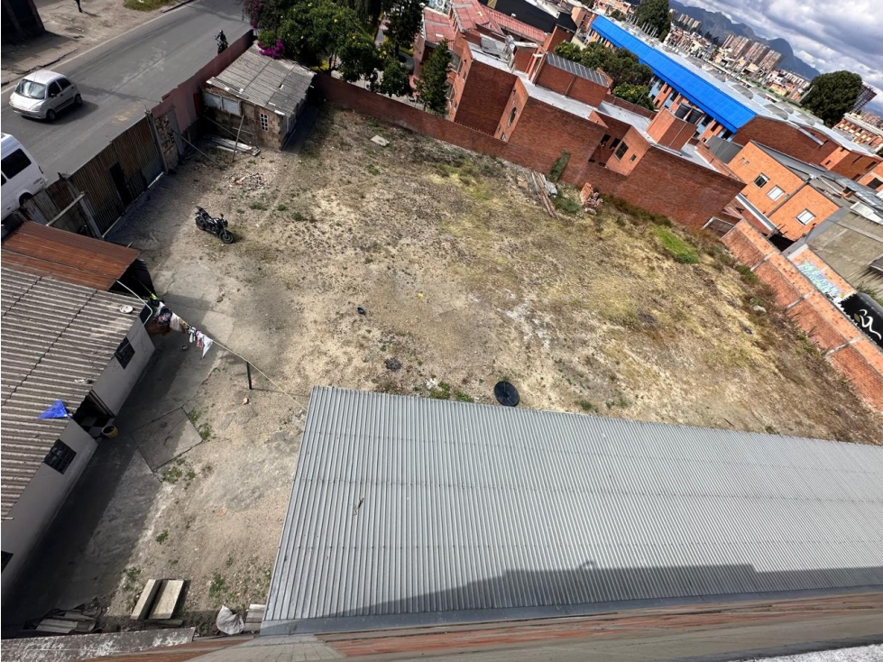 LOTE INDUSTRIAL EN VENTA, SECTOR ENGATIVA — foto 3