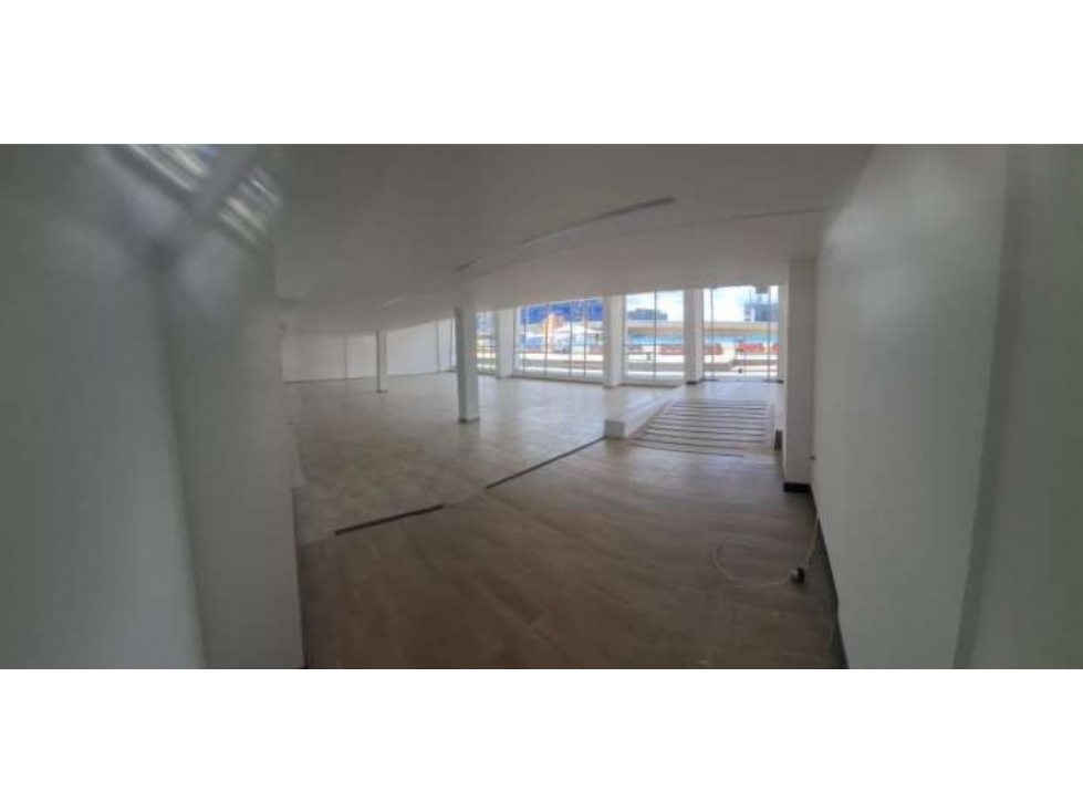LOCAL COMERCIAL EN VENTA | LOS HÉROES — foto 3