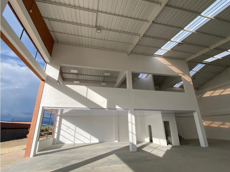 BODEGA LOGÍSTICA EN ARRIENDO - ZONA INDUSTRIAL TUNJA - 3