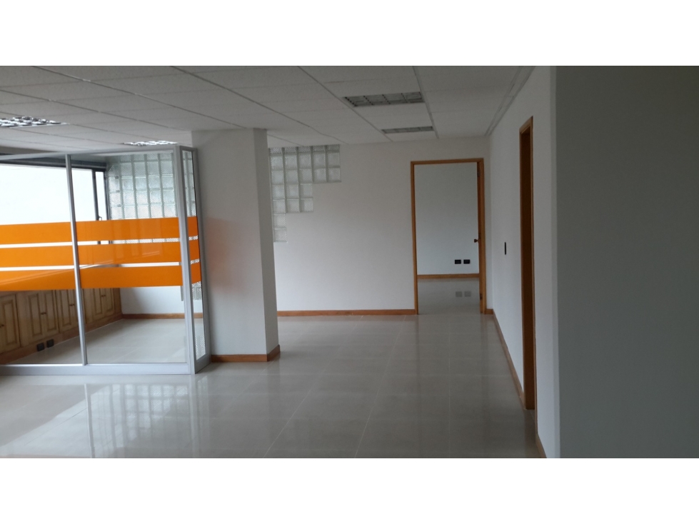 OFICINAS CORPORATIVAS EN VENTA - CHICÓ BOGOTÁ — foto 3
