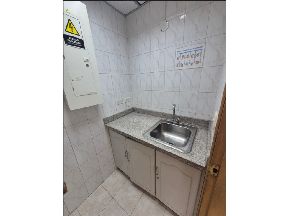 OFICINA EN ARRIENDO | CHAPINERO — foto 4
